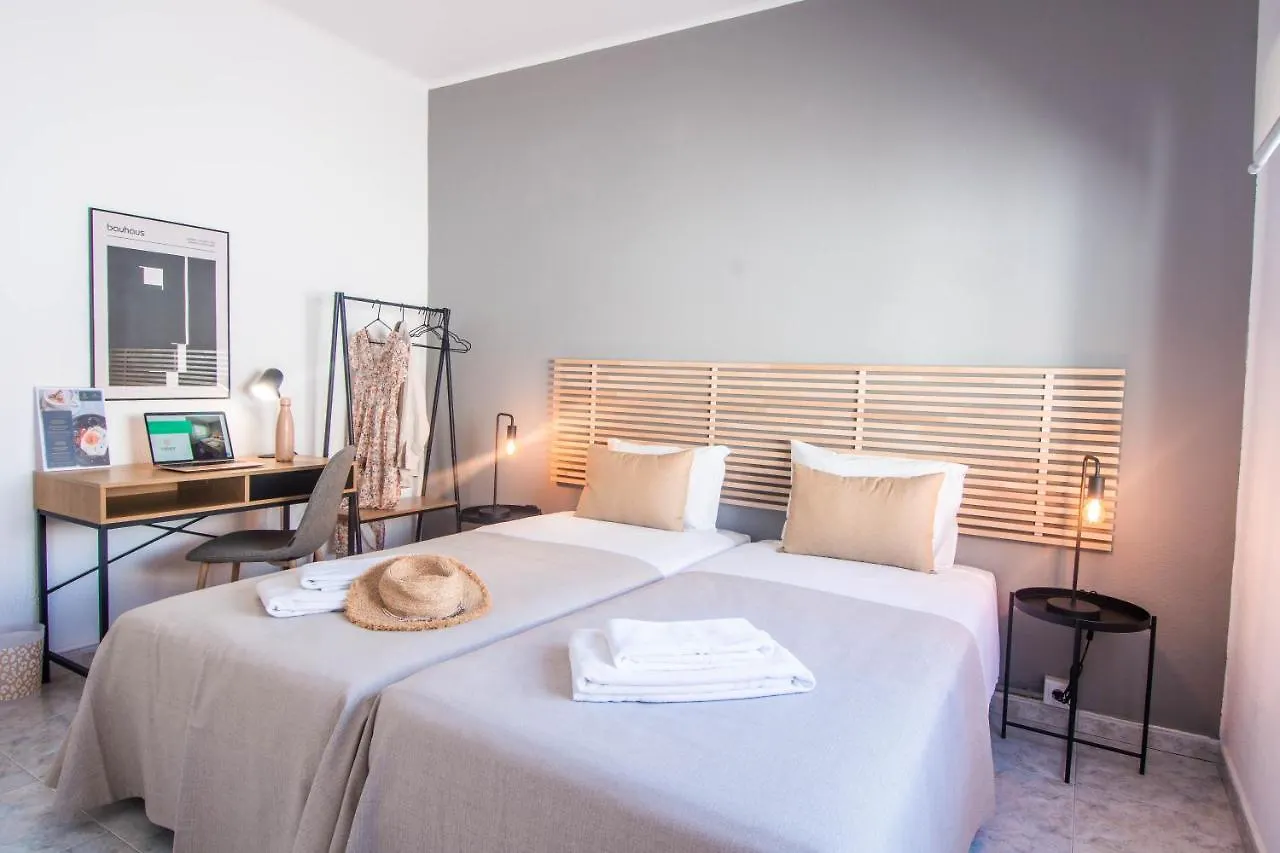 Virginia Guest House Lagoa